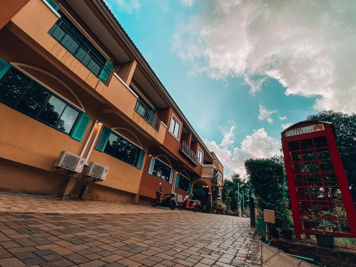The Castello Resort Koh Larn Exterior foto