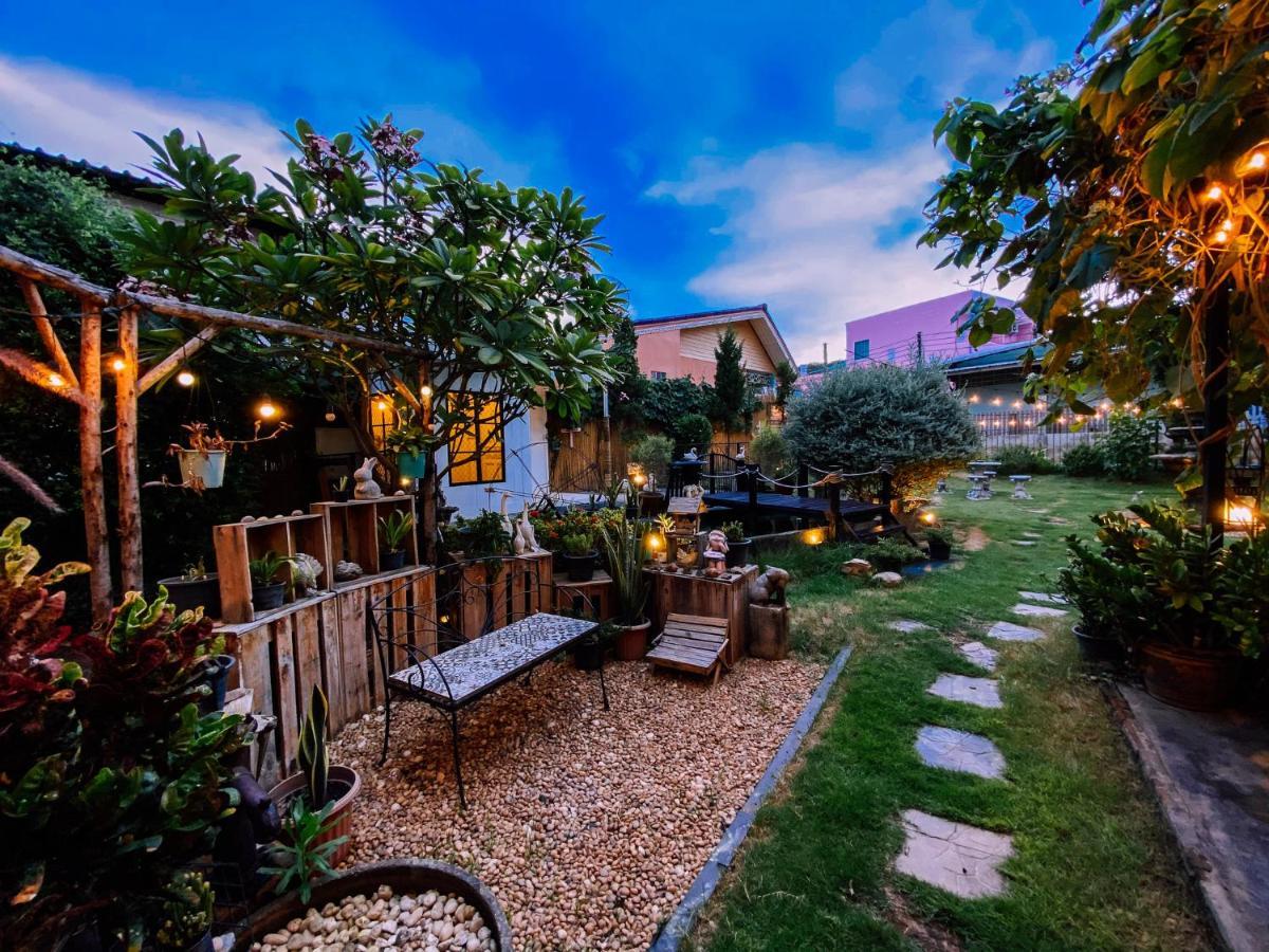 The Castello Resort Koh Larn Exterior foto
