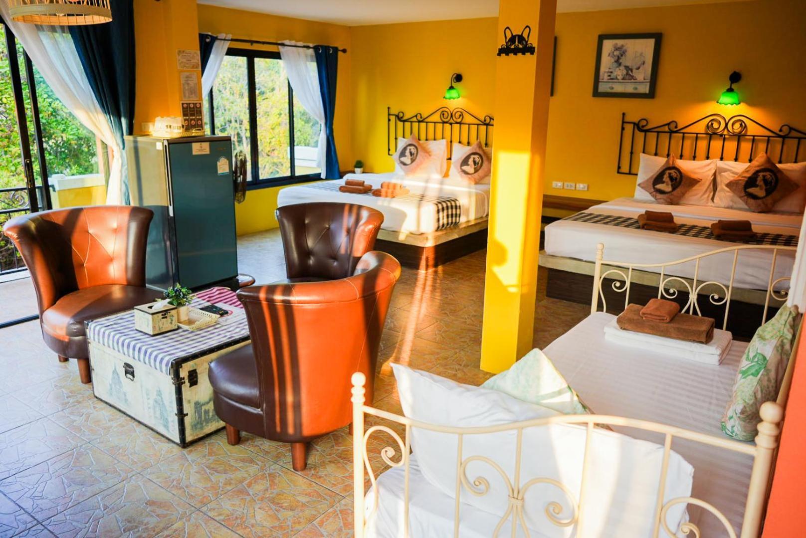 The Castello Resort Koh Larn Exterior foto