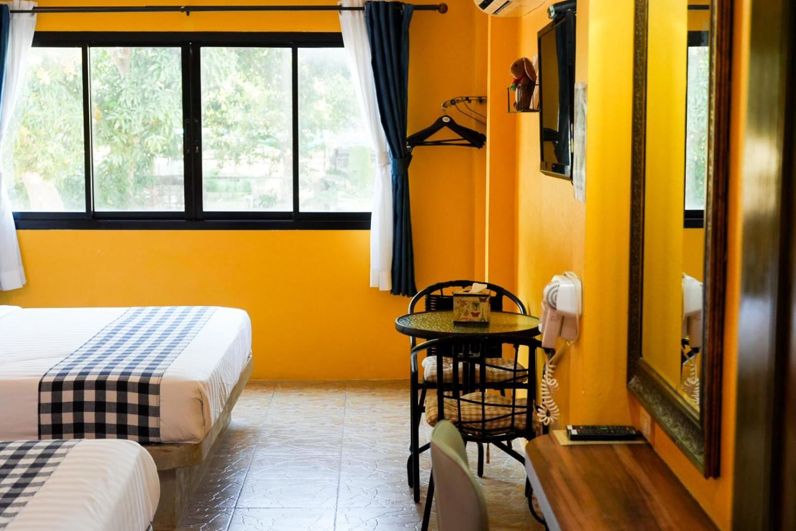 The Castello Resort Koh Larn Zimmer foto